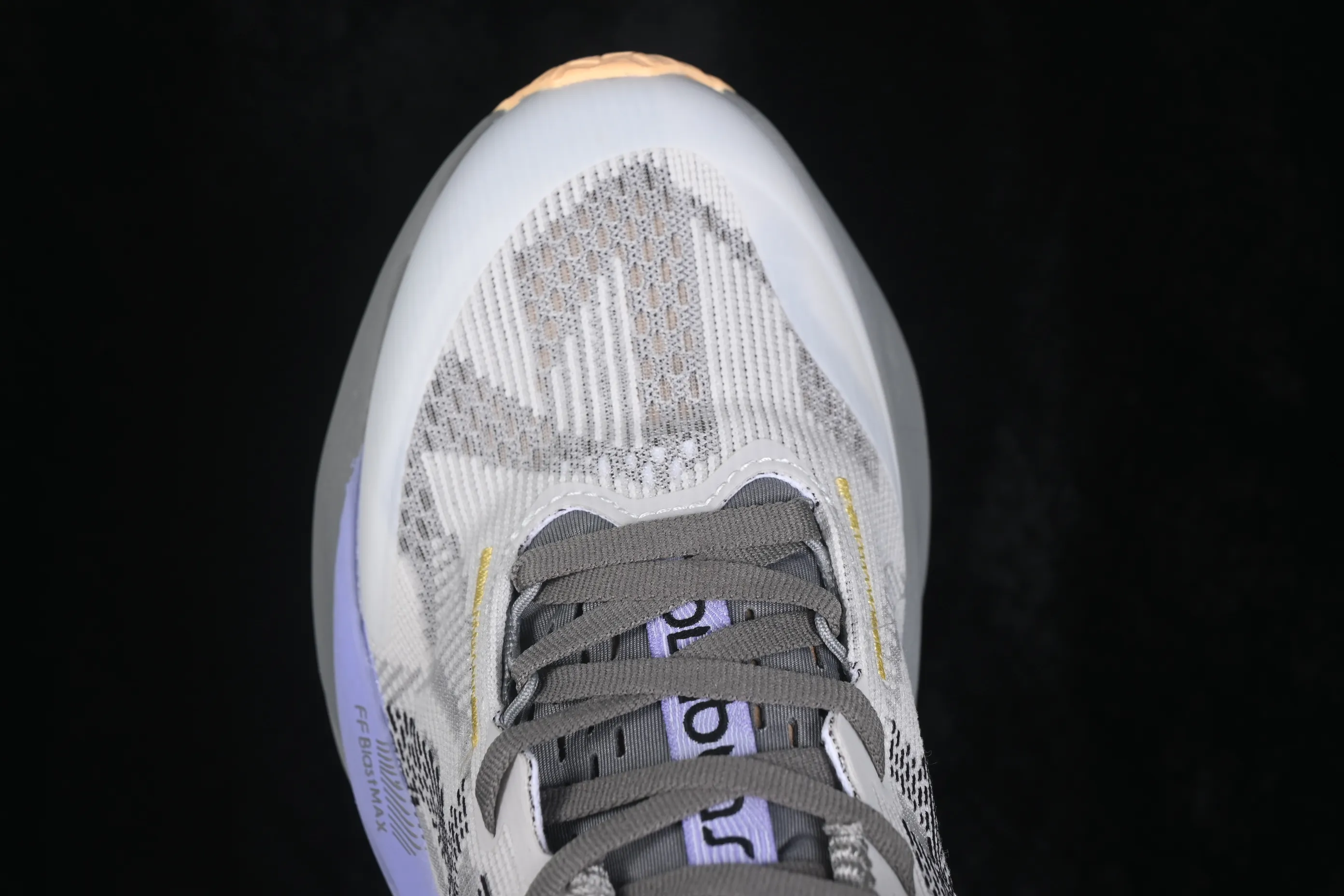 All categories Asics ASICS series Asics Novablast 5 1012B946-100